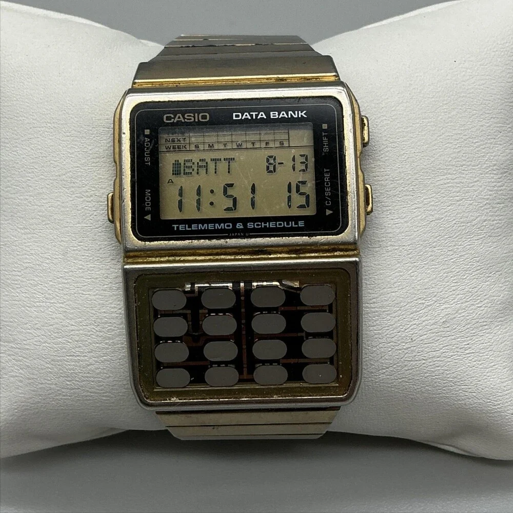 Vintage Casio DBC-610 Data Bank Mens Watch 32mm Gold Calculator Quartz Alarm